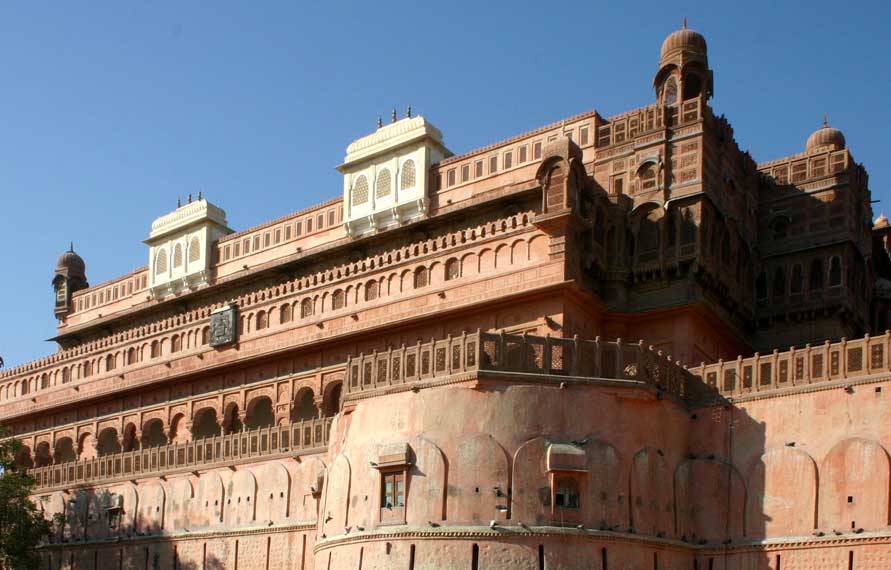 Forts and Palaces Tour