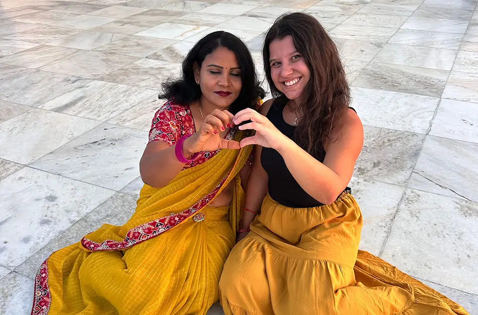 Luxury travel in India featuring the Taj Mahal, Rajasthan palaces, Kerala backwaters, Goa beaches, and premium travel experiences for first-time visitors.