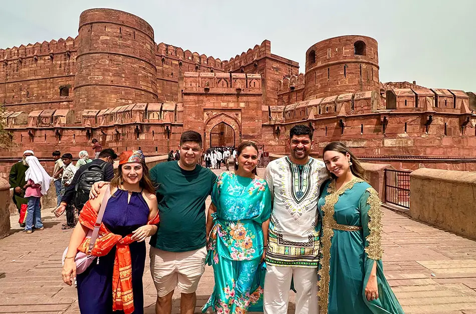Luxury Golden Triangle Tour featuring Delhi, Agra, Jaipur, the Taj Mahal, royal palaces, private guides, and premium travel experiences for first-time visitors to India.