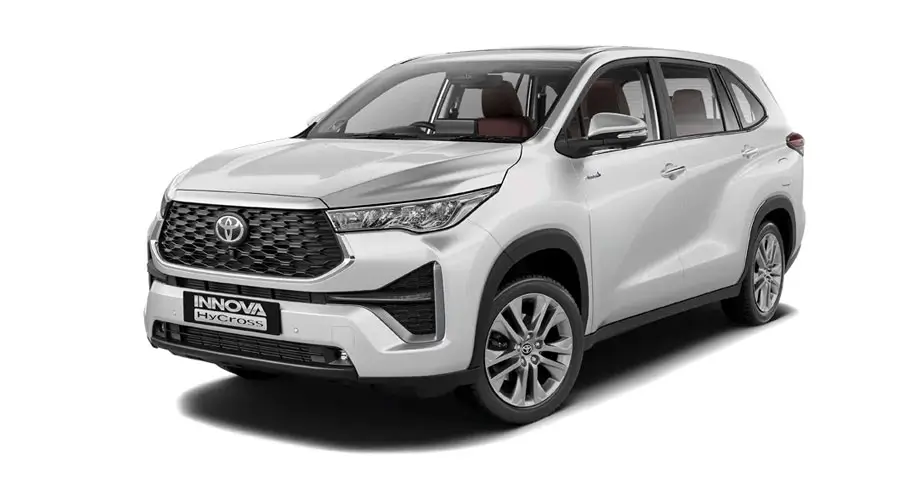 Toyota Innova Hycross