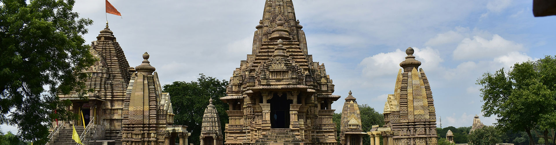 Golden Triangle Tour with Khajuraho & Varanasi