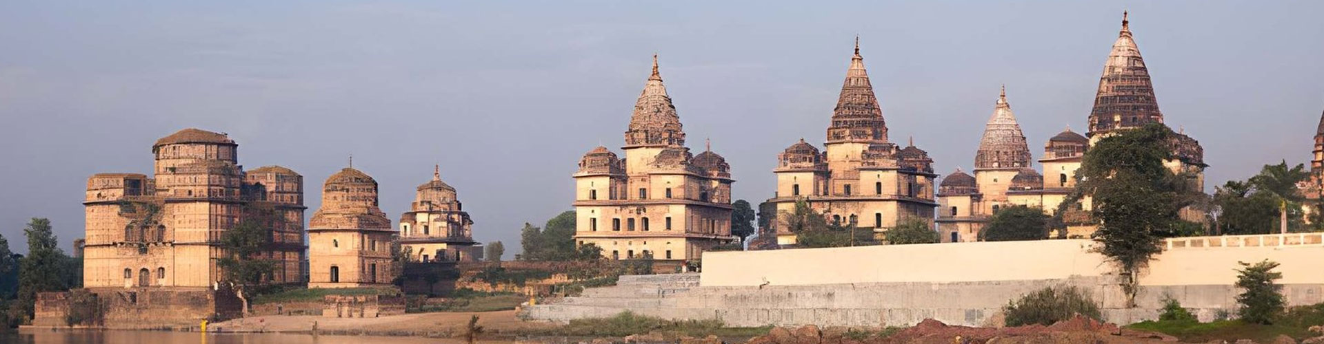 Golden Triangle Tour with Orchha, Khajuraho and Varanasi