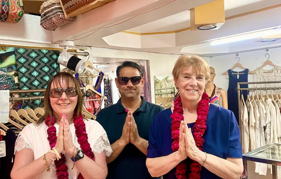 Jaipur Shopping Tour by Car & Tuk Tuk | Market Tour Jaipur