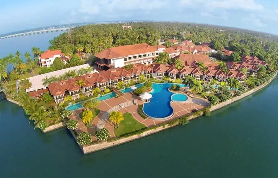 Luxury Kerala Tour Package | 19 Days South India Luxury Tour